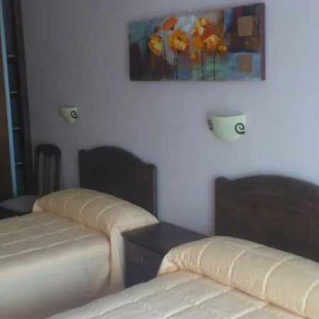 فندق Mairas Fuente Encalada