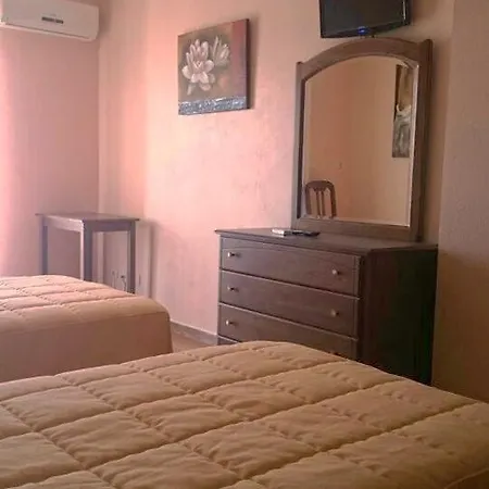 Hotel Mairas 3*