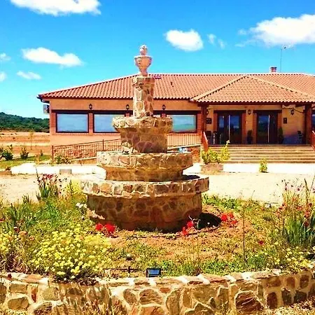 Mairas Hotel